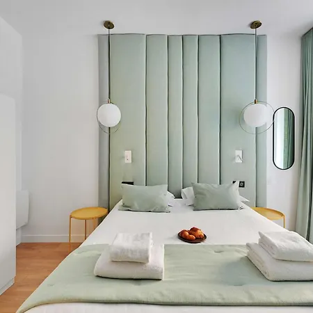 Charming In Marais With 1 Appartamento Parigi