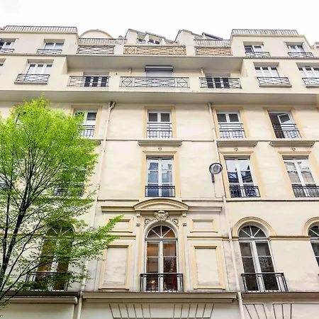 Appartamento Charming In Marais With 1 *